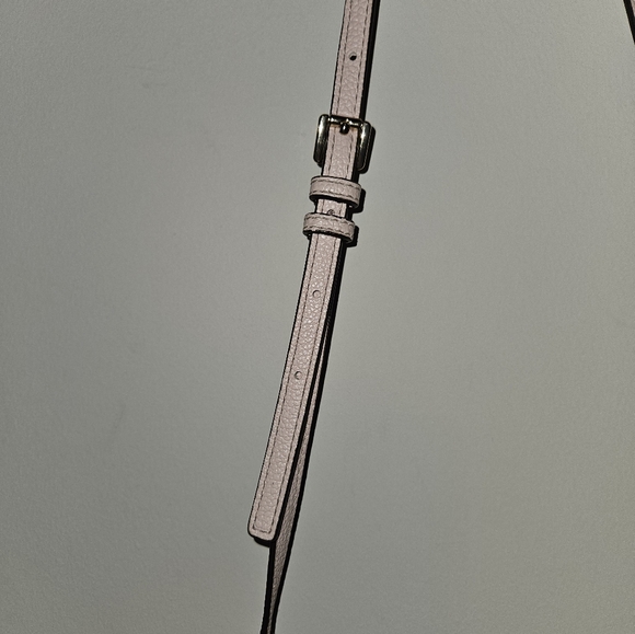 Michael Kors Blush Cross Body Purse - Picture 8 of 16